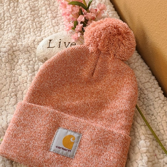 Carhartt Accessories - 😍New peachy Carhartt cap😍